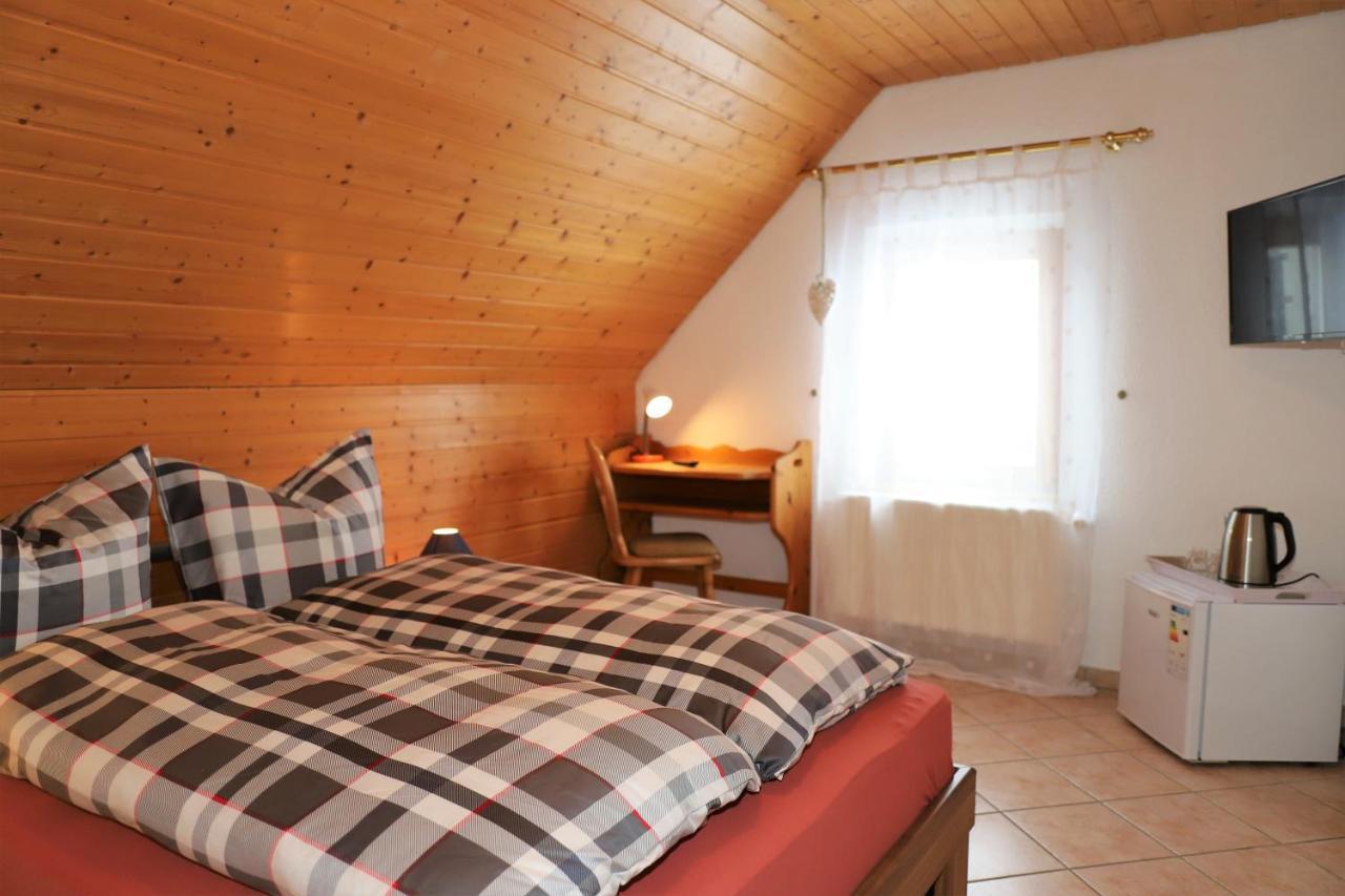 Gaestehaus Willaringen Rickenbach  Oda fotoğraf