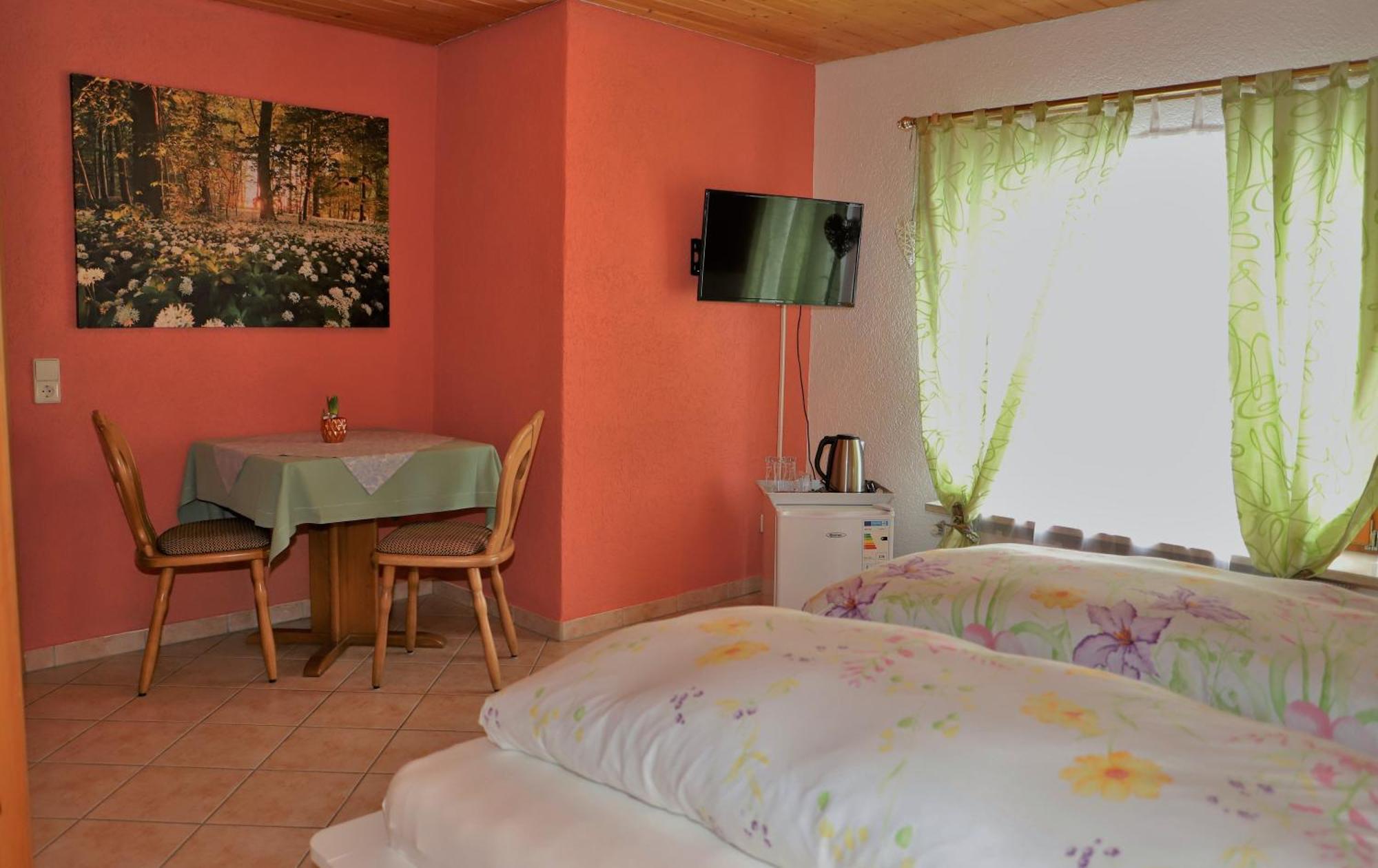 Gaestehaus Willaringen Rickenbach  Oda fotoğraf